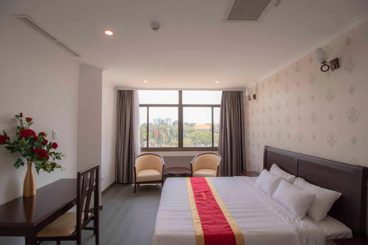 Vung Tau P&T Hotel Extérieur photo