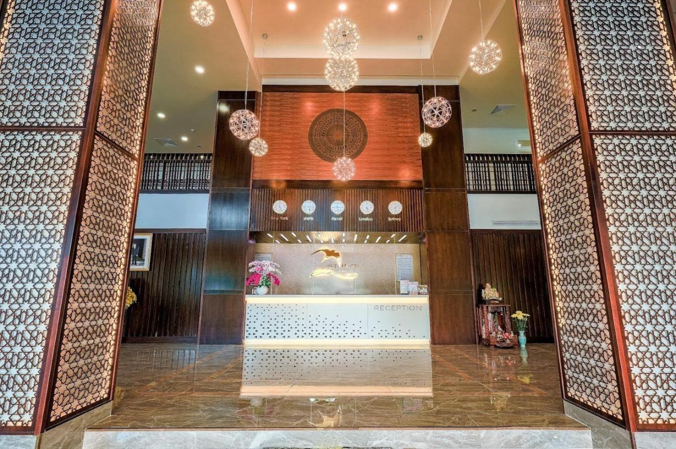 Vung Tau P&T Hotel Extérieur photo