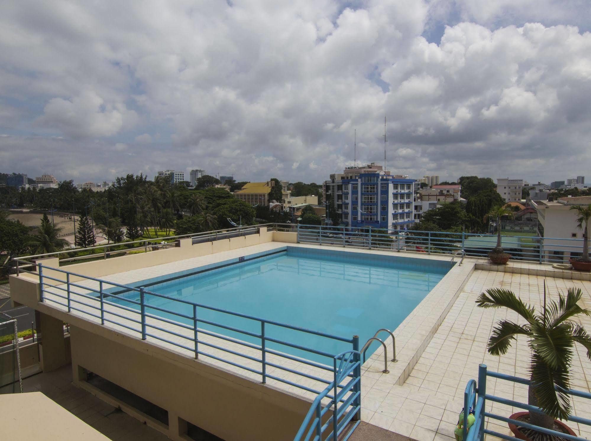 Vung Tau P&T Hotel Extérieur photo